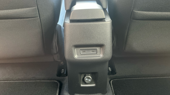 Citroen C3 Aircross 83kW Standard Range Max 44kWh 5dr Auto Electric Hatchback - Image 27